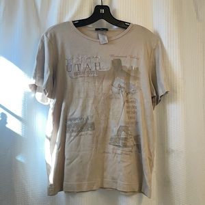 NP Graphic Tee Size: M